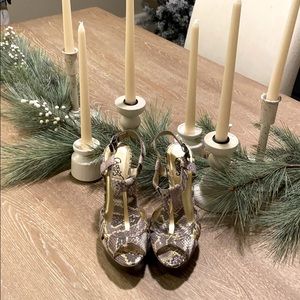 CARLOS SANTANA Heels